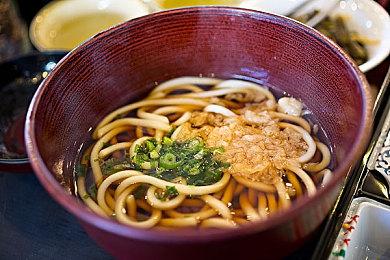 《星刃》被和谐的服装被解封 推主庆祝：这是玩家的胜利