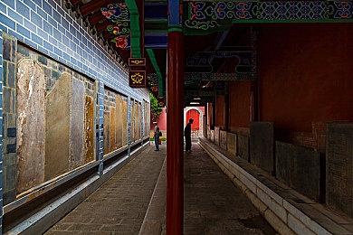 《近几灵务局》10月登陆Steam 除灵恐怖探险